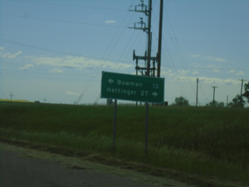 End ND-67 at US-12