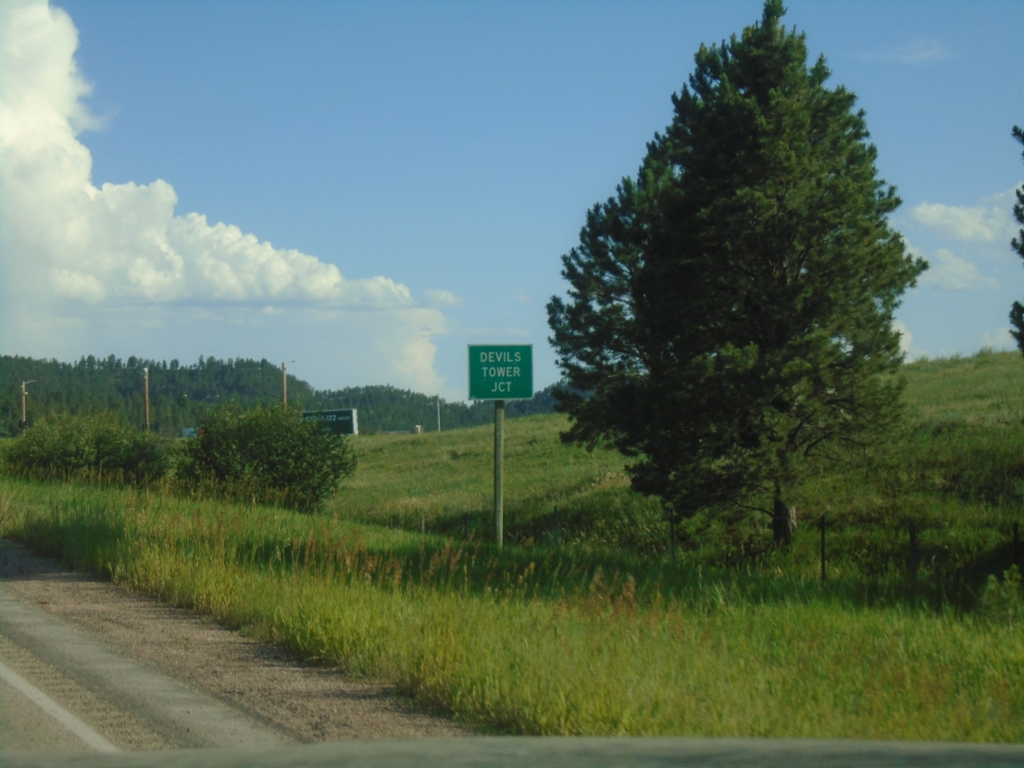 WY-24 West - Devils Tower Junction