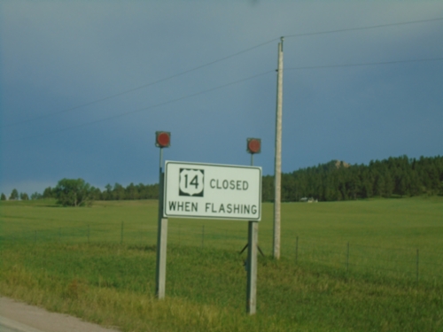 US-14 East - Closed When Flashing