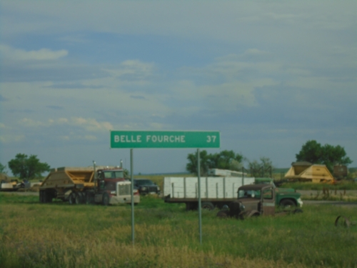 US-212 East - Distance Marker