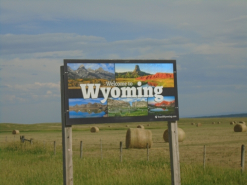US-212 East - Welcome To Wyoming