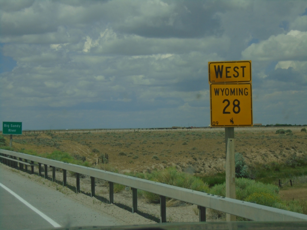 WY-28 West - Farson