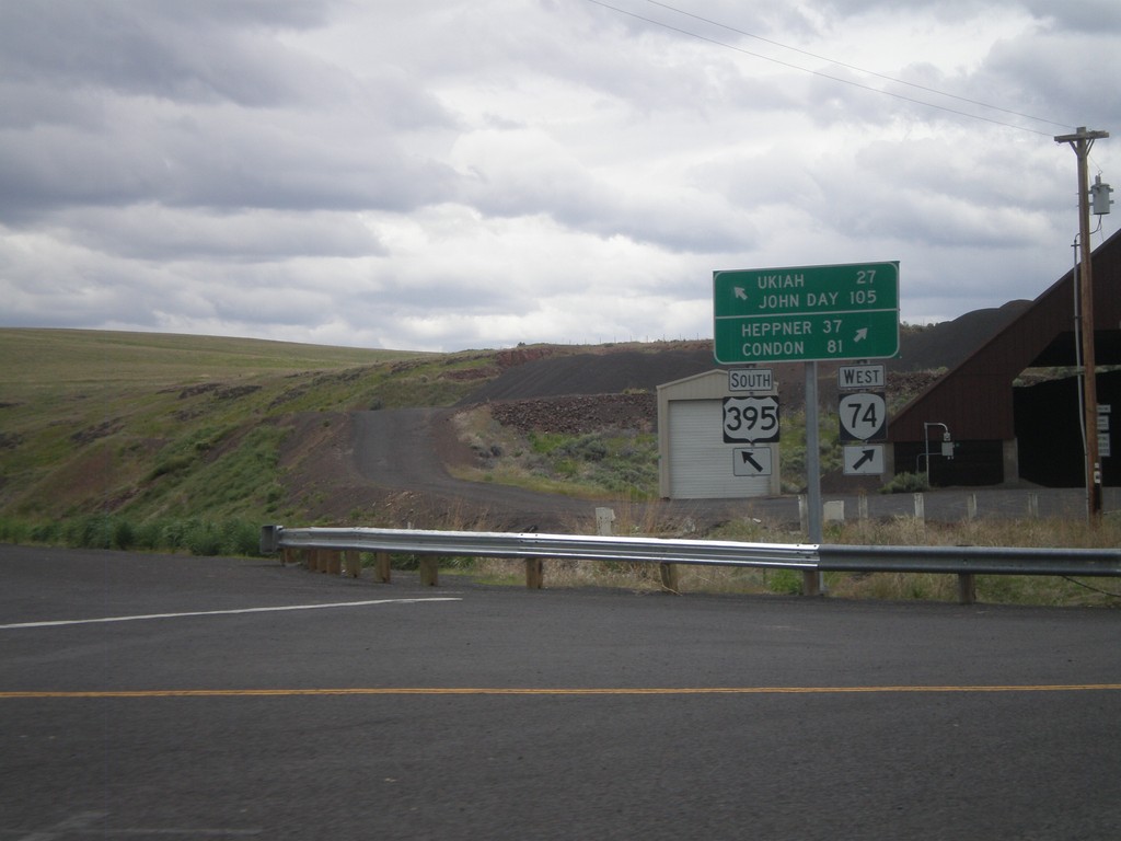 US-395 South at OR-74