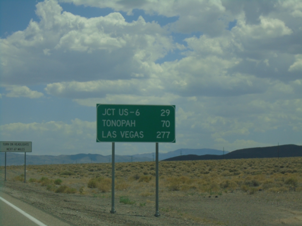 US-95 South - Distance Marker