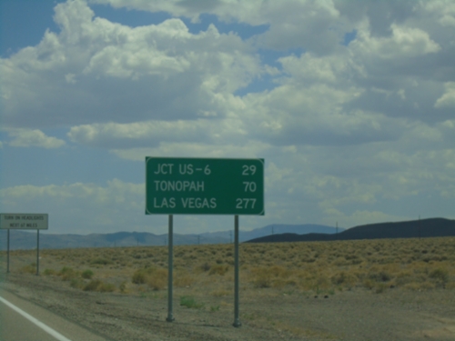 US-95 South - Distance Marker