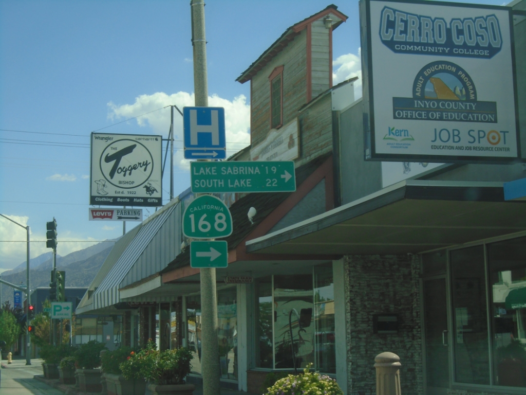 US-395 South at CA-168 West
