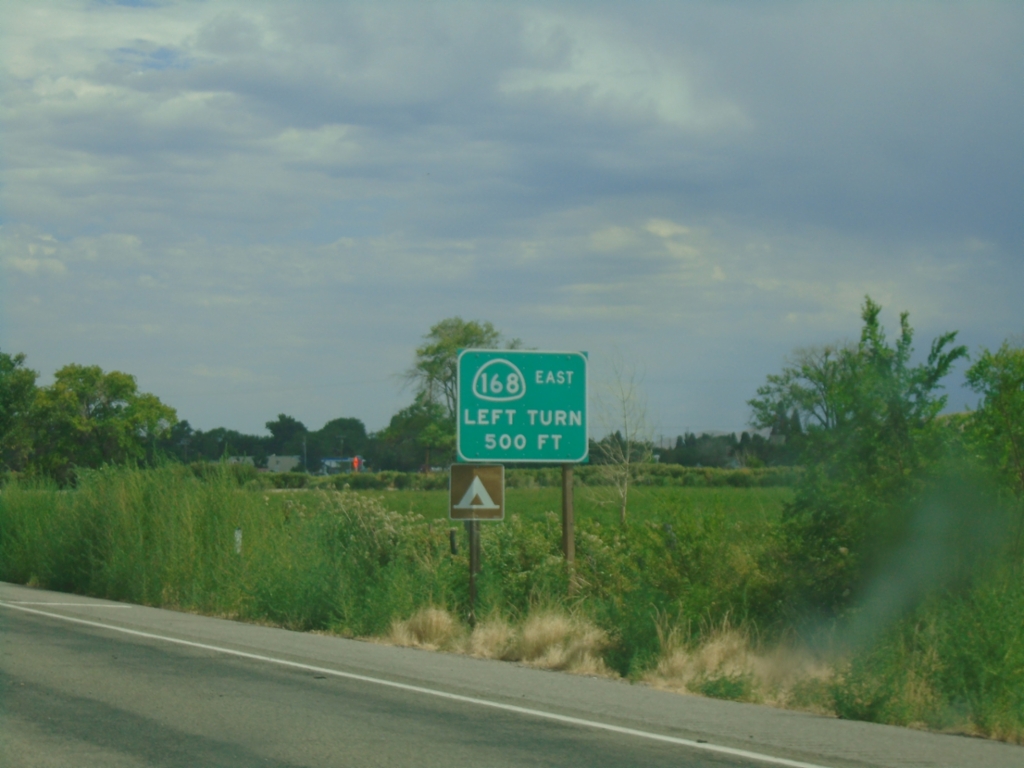 US-395 South/CA-168 East Approaching US-395/CA-168 Split