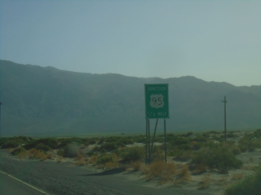 NV-360 North Approaching US-95