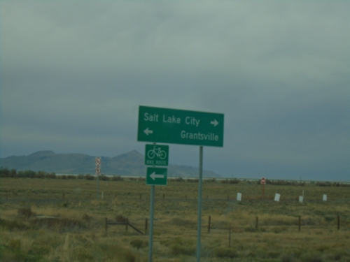 Pole Canyon Road at Midvalley Highway