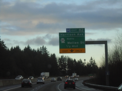 I-5 South - Exit 82