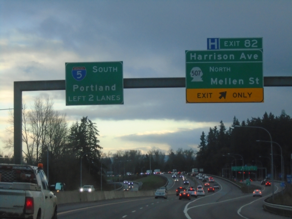 I-5 South - Exit 82