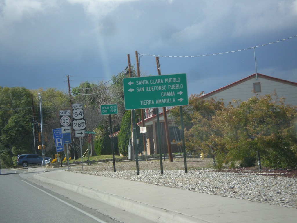 US-84 West/US-285 North Approaching NM-30