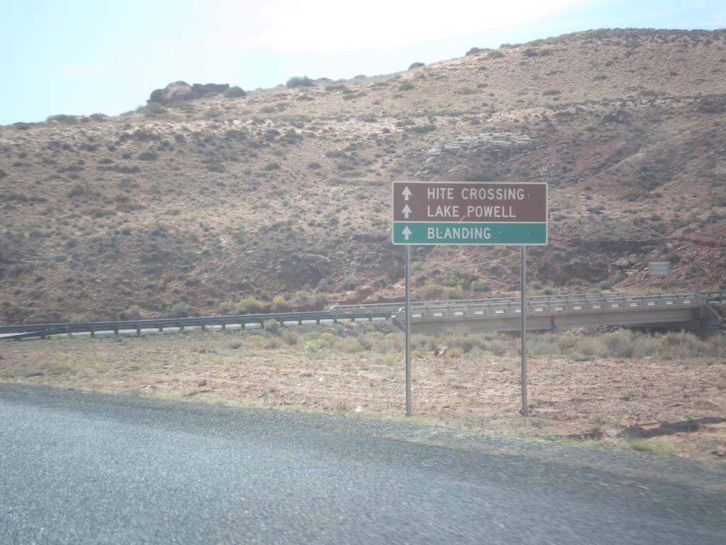 UT-95 East Approaching UT-276