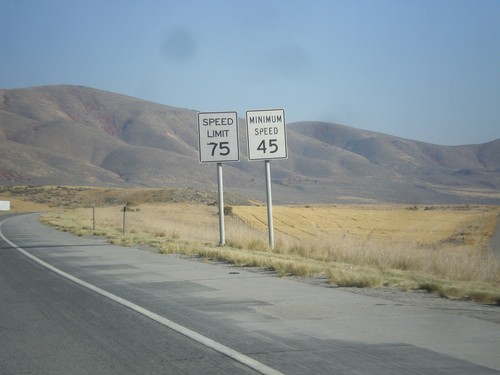 I-84 East - Speed Limit 75/Minimum Speed 45