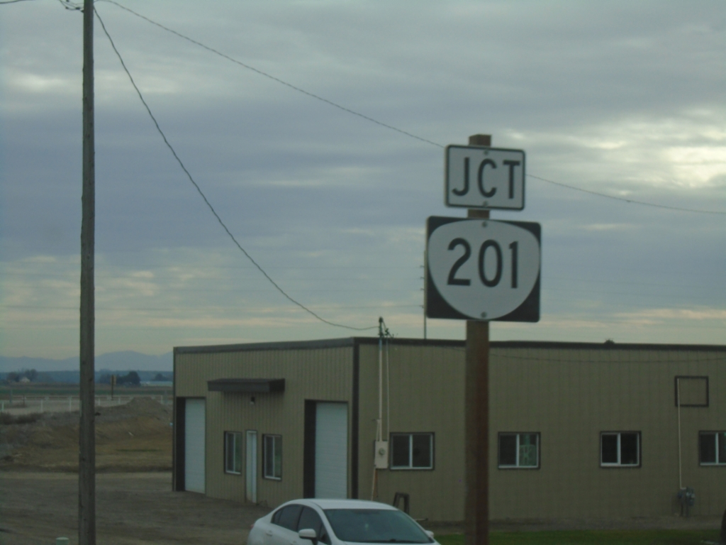 US-20/US-26 East Approaching OR-201