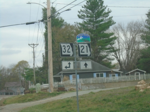 MO-21 South at MO-32 East - Caledonia