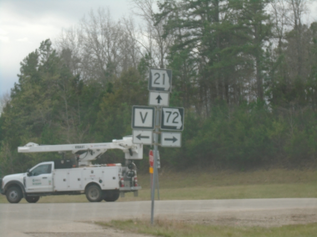 MO-21/MO-72 South at MO-21/MO-72 Split and MO-V