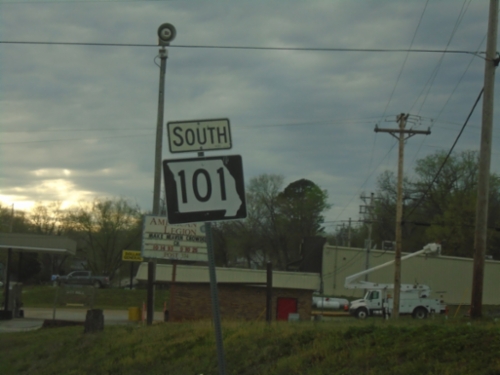 MO-101 South - Bakersfield