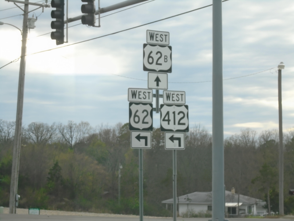 US-62/US-412 West at Bus. US-62