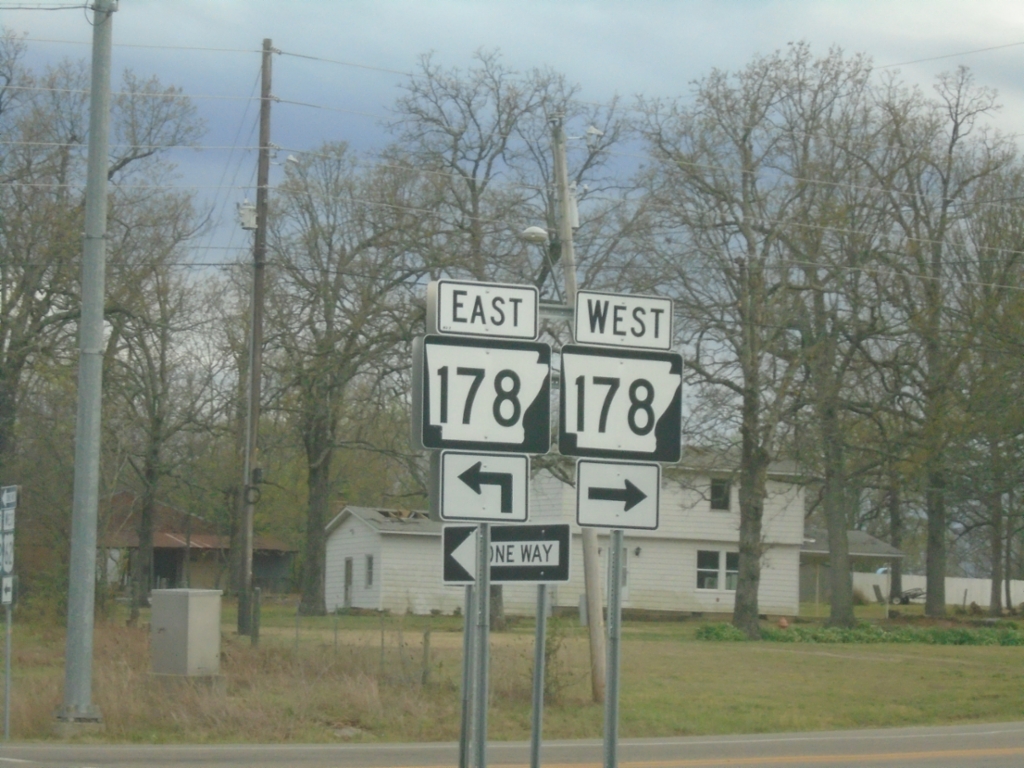 US-62/US-412 West at AR-178