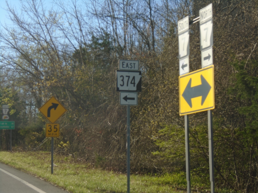 AR-7 South at AR-374