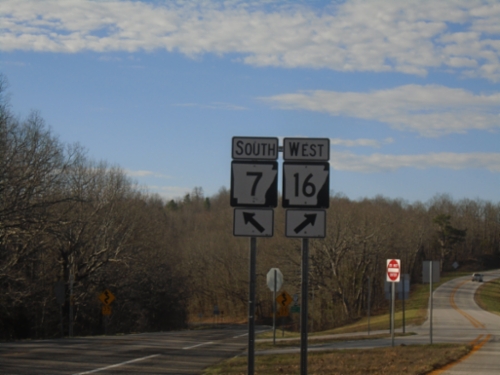 AR-7 South at AR-16 West