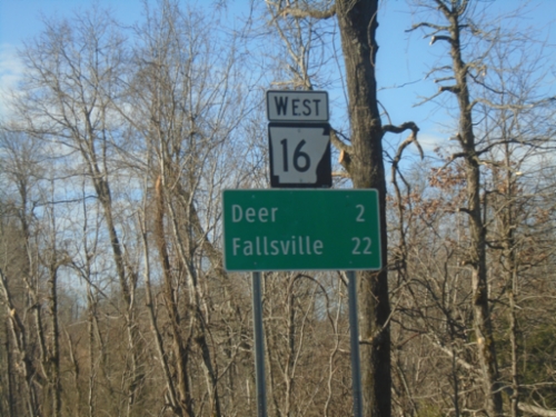 AR-16 West - Distance Marker