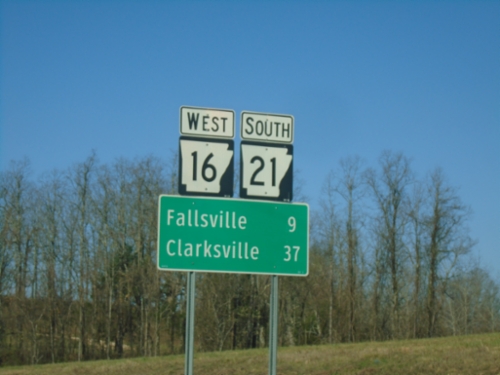 AR-16 West/AR-21 South - Distance Marker