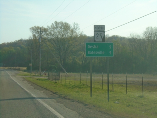 (AR-14)/AR-25 North - Distance Marker