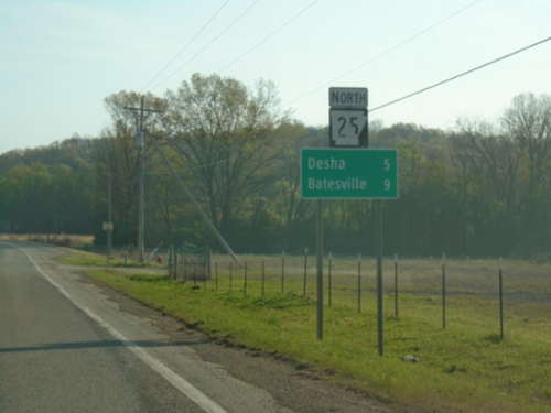 (AR-14)/AR-25 North - Distance Marker