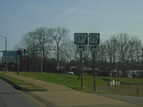 US-167 North at AR-25/AR-69S