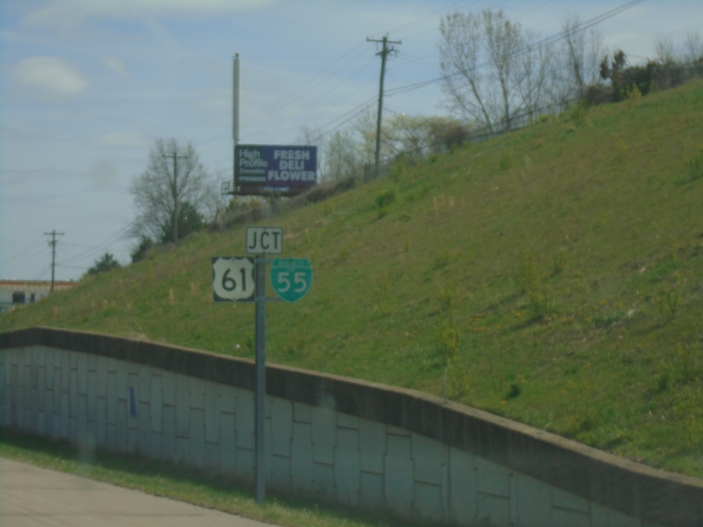 MO-74 East Approaching BL-55/US-61
