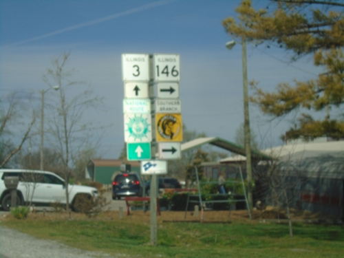IL-3 North/IL-146 East at IL-3/IL-146 Split in Ware