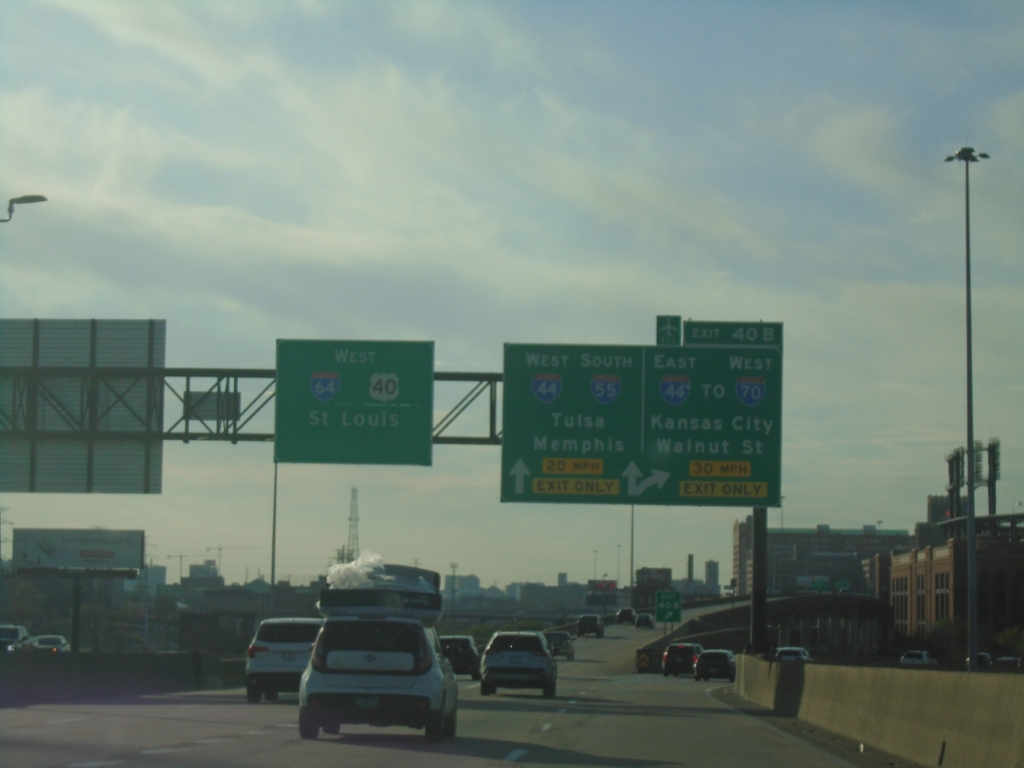 I-64 West/I-55 South at Exit 40B
