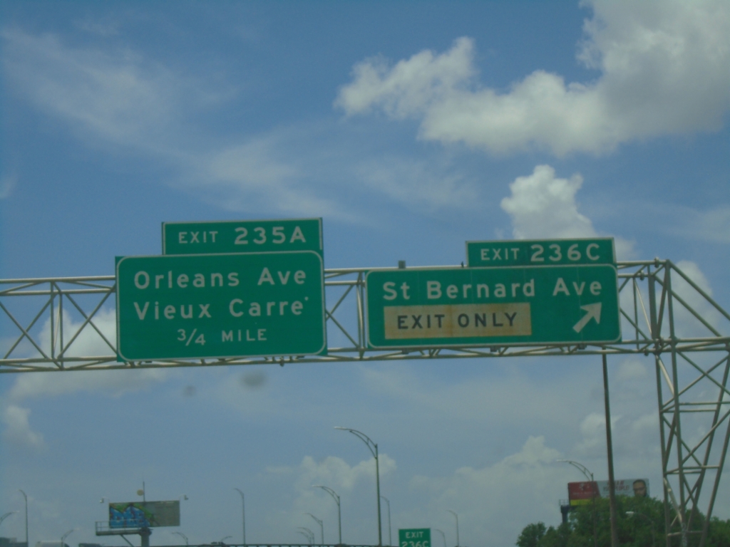 I-10 West - Exits 236C and 235A