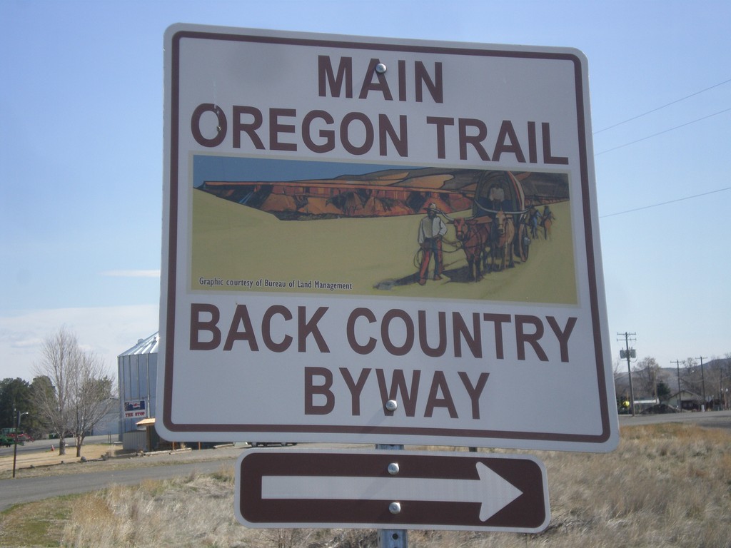 Old Oregon Trail at BL-84 (1st St.)