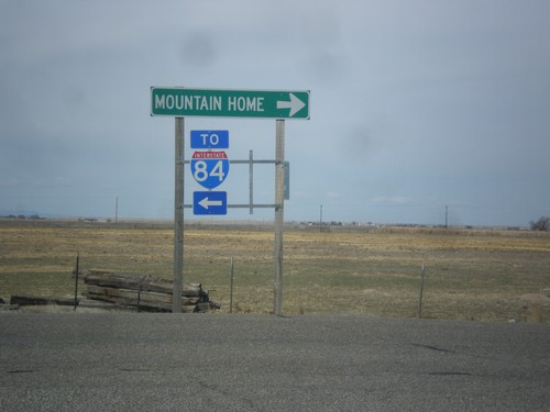 Old US-30 at Old Oregon Trail Road