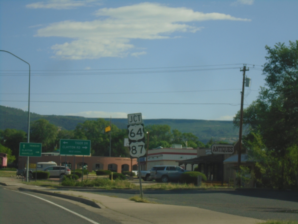 BL-25 North (2nd St.) Approaching US-64/(To)US-87
