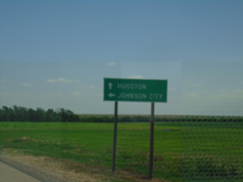 KS-27 North/KS-51 East at KS-27/KS-51 Split