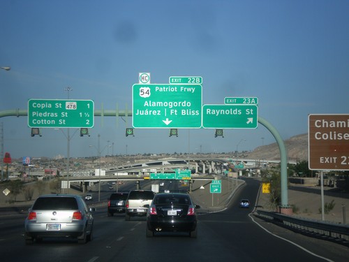 I-10 West - Exits 23A and 22B