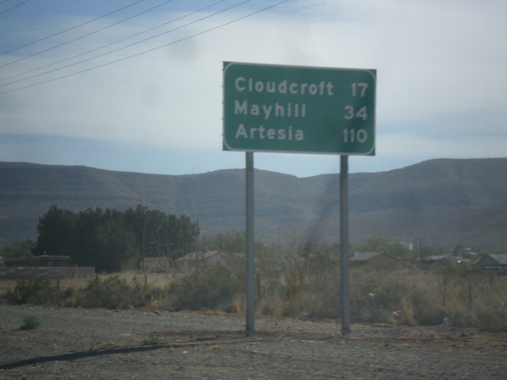 US-82 East - Distance Marker