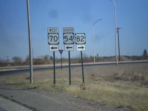 White Sands Blvd. North at US-54/US-70/US-82