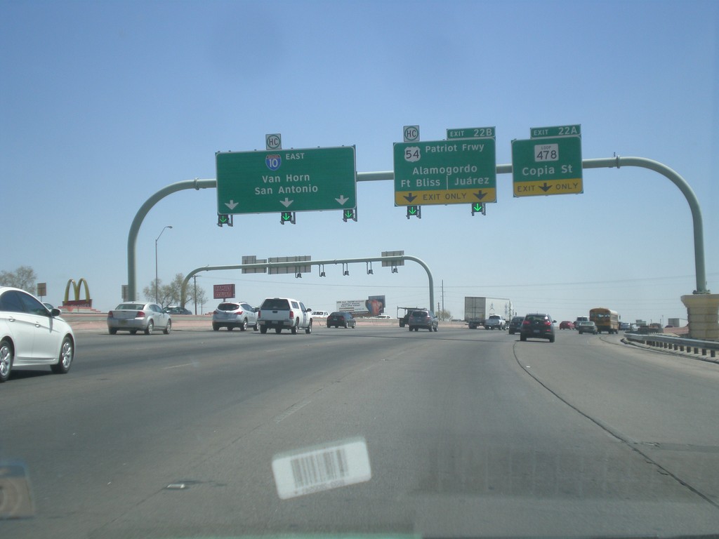 I-10 East - Exits 22A and 22B