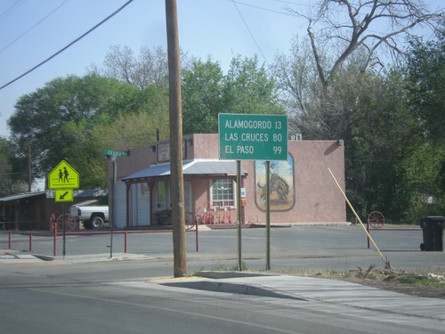 US-70 West/US-54 South - Distance Marker