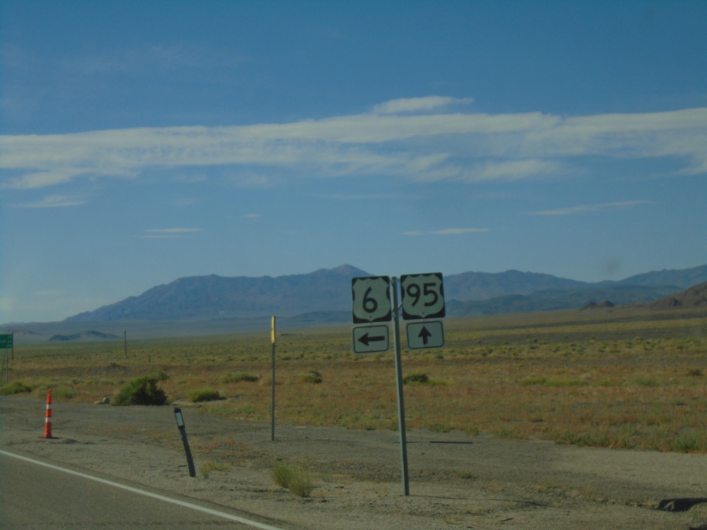 US-95 North/US-6 West at US-95/US-6 Split