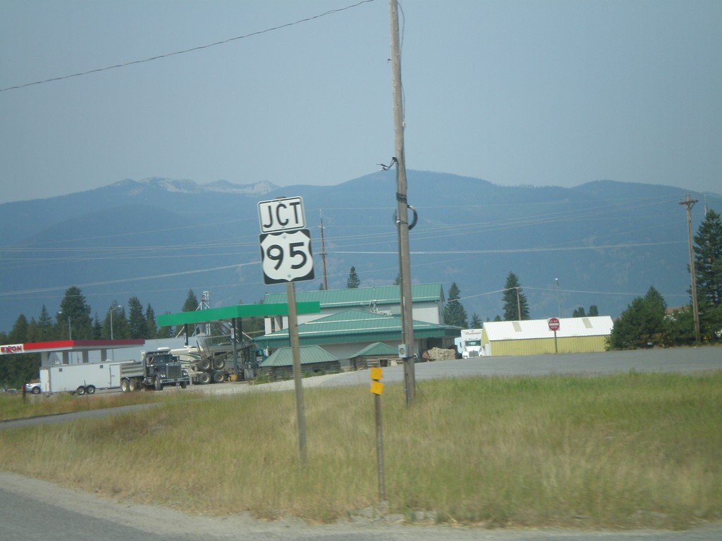 US-2 West Approaching US-95