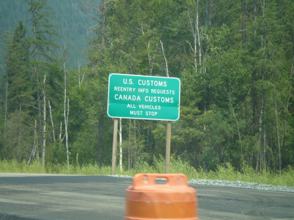 US-95 North Approaching US-Canada Border