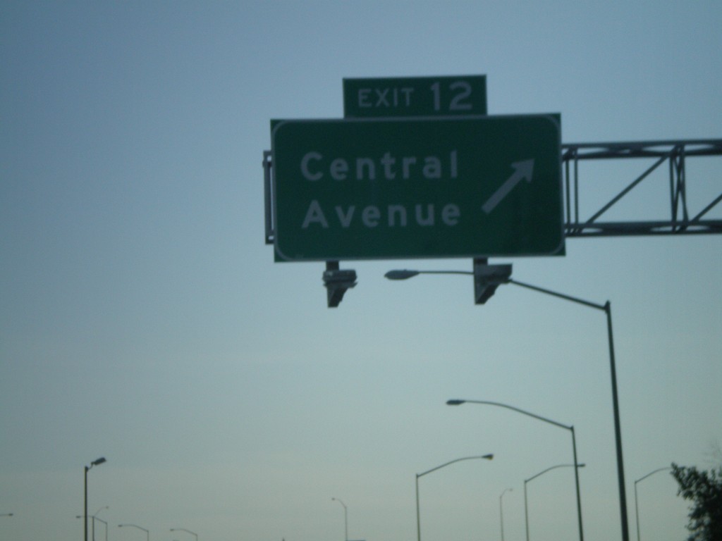 I-25 North - Exit 12